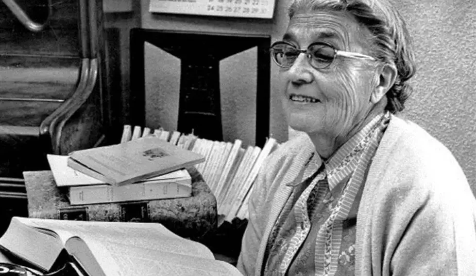 María Moliner (1900-1981)