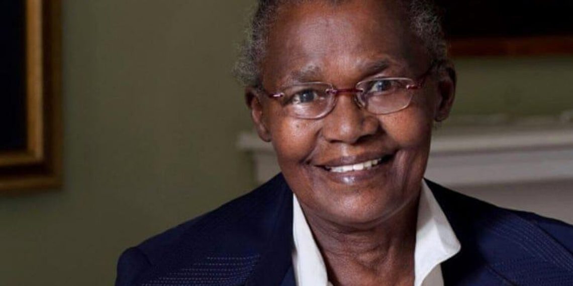 El respeto por la mujer africana | Lauretta Ngcobo (1931-2015)