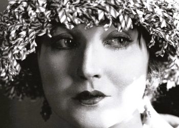 Una estrella muda | Agnes Ayres   (1892-1940)