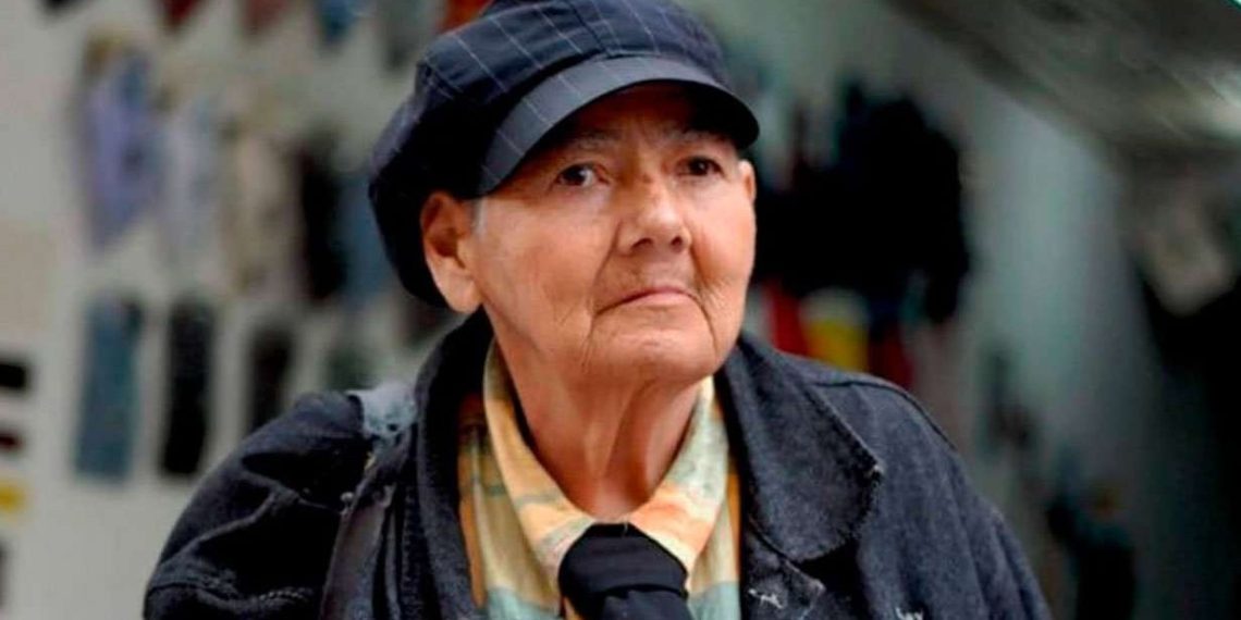 Sombras de la lírica | Isabel de los Ángeles Ruano (1945-)