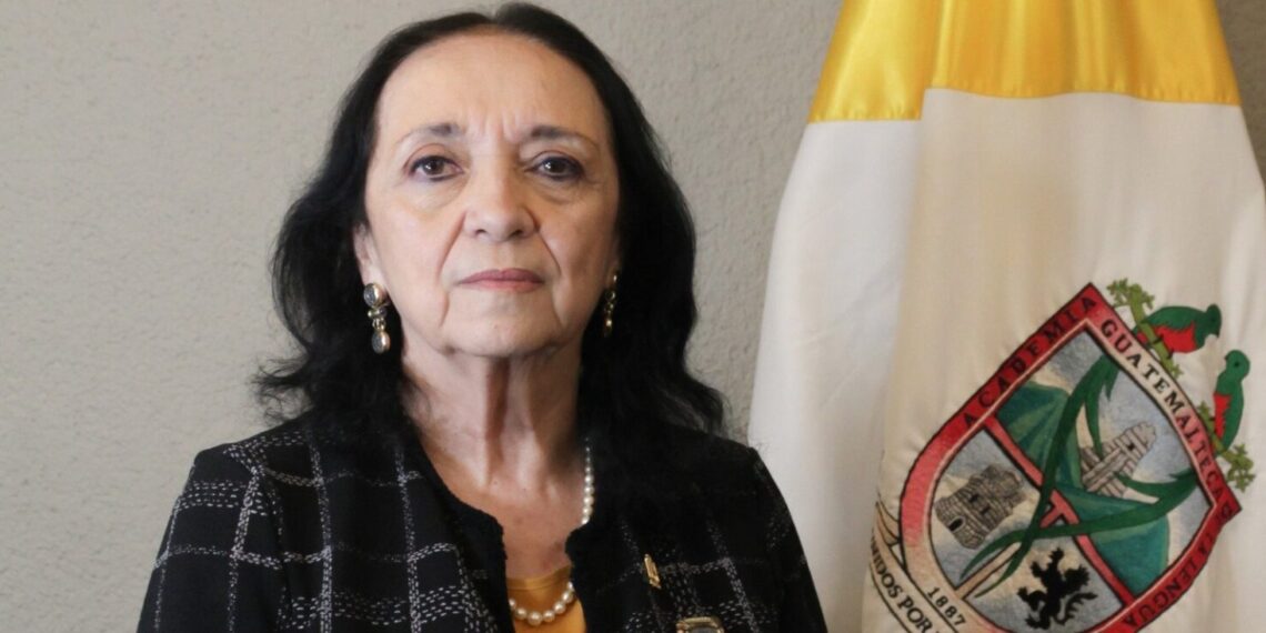Brillo guatemalteco | Lucrecia Méndez de Penedo (1943-)