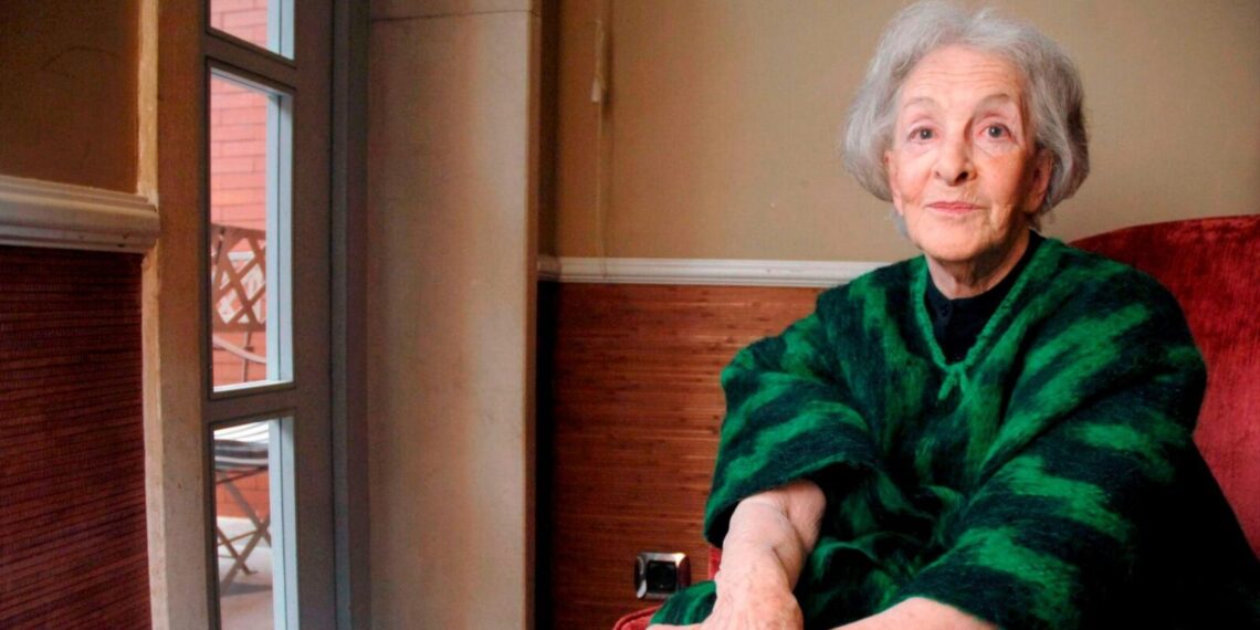 Pensamiento crítico y poesía | Ida Vitale   (1923-)