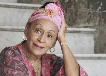 La novia del fillin | Omara Portuondo   (1930-)